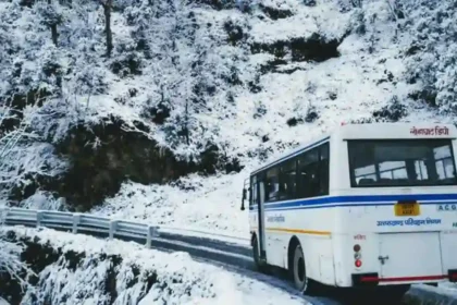 Dehradun News Buses not running between Dehradun and Mussoorie for 2 weeks passengers upset